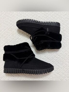 Ilse Jacobsen Tulip Cozy Lace Booties Black Faux Fur Women’s Size 38